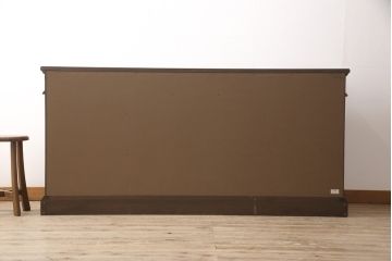 中古美品　DREXEL HERITAGE(ドレクセルヘリテイジ)　Cameo Classics(キャメオクラシックス)　ワンランク上の気品漂う雰囲気を演出するクリデンザ(クレデンザ、サイドボード、収納棚、キャビネット)(定価約115万円)(R-053268)
