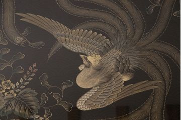 中古　輪島塗　ガラス天板付き　天板前面に描かれた鳳凰のデザインが美しい座卓(ローテーブル、センターテーブル)(R-053278)