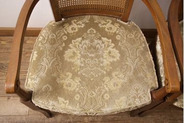 中古　DREXEL HERITAGE(ドレクセルヘリテイジ)のFRANCESCA(フランチェスカ)シリーズ　優美なアームチェア2脚セット(ダイニングチェア、椅子)(定価約44万円・2脚)(R-053279)