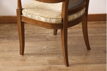 中古　DREXEL HERITAGE(ドレクセルヘリテイジ)のFRANCESCA(フランチェスカ)シリーズ　優美なアームチェア2脚セット(ダイニングチェア、椅子)(定価約44万円・2脚)(R-053279)