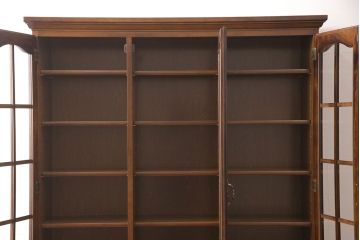 中古　美品　カリモク家具(karimoku)　コロニアルシリーズ　大人の落ち着いた空間を演出する書棚(ブックケース、本棚、戸棚、キャビネット、収納棚)(定価約30万円)(R-053282)