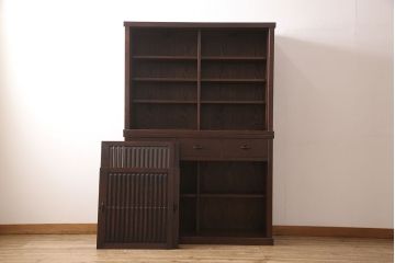 中古　美品　北海道旭川家具　和光　落ち着いた色合いと格子がモダンな雰囲気を醸し出す水屋箪笥(水屋たんす、食器棚、収納棚、キャビネット)(定価約41万円)(R-053283)