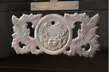 中古　美品　ニシザキ工芸　匣屋深川(はこやふかがわ)　黒漆塗り　モダンな空間にも合わせやすい民芸箪笥サイドボード(引き出し、サイドチェスト、収納箪笥、整理箪笥)(R-053285)
