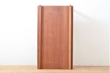 北欧ビンテージ　チーク材　フック・ラック付きで使い勝手抜群のウォールミラー(鏡、ヴィンテージ)(R-053288)