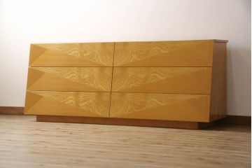 中古　美品　イタリア　giorgio collection(ジョルジオコレクション)　高級感のある佇まいのチェスト(サイドボード、引き出し)(定価約150万円)(R-053305)
