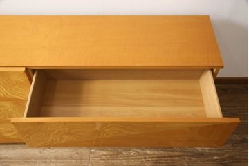 中古　美品　イタリア　giorgio collection(ジョルジオコレクション)　高級感のある佇まいのチェスト(サイドボード、引き出し)(定価約150万円)(R-053305)