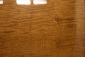 中古　美品　イタリア　giorgio collection(ジョルジオコレクション)　高級感のある佇まいのサイドボード(キャビネット、収納棚、戸棚)(定価約190万円)(R-053306)