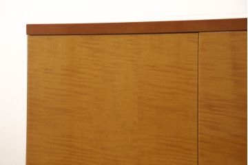 中古　美品　イタリア　giorgio collection(ジョルジオコレクション)　高級感のある佇まいのサイドボード(キャビネット、収納棚、戸棚)(定価約190万円)(R-053306)