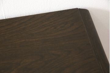 中古　永田良介商店　クラシカルな佇まいのサイドボード(収納棚、戸棚、キャビネット)(定価約90万円)(R-053318)