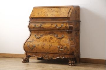 中古　美品　イタリア　最高級家具　インパクトのあるデザインが素晴らしい!象嵌入りのライティングビューロー(簿記机、引き出し、チェスト)(定価約140万円)(R-053321)