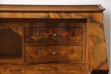中古　美品　イタリア　最高級家具　インパクトのあるデザインが素晴らしい!象嵌入りのライティングビューロー(簿記机、引き出し、チェスト)(定価約140万円)(R-053321)