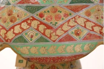 中古　海外輸入家具　民芸家具　パキスタン製　エスニックな色づかいが空間をお洒落に演出する特大のキャメルランプ(フロアスタンド、フロアライト、照明)(R-053326)