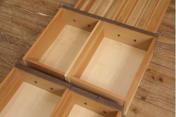和製ビンテージ　永田良介商店　希少品!凝ったつくりがワンランク上の空間づくりをかなえるキャビネット(食器棚、収納棚、飾り棚、ヴィンテージ)(定価約180万円)(R-053330)