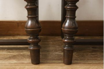 中古　永田良介商店　細やかな作り込みが目を引くチェア2脚セット(椅子、板座チェア、ダイニングチェア)(R-053335)