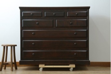 中古　北海道民芸家具　上品な佇まいが魅力的なチェスト　(R-053337)