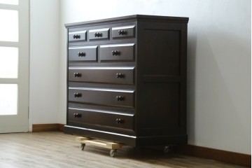 中古　北海道民芸家具　上品な佇まいが魅力的なチェスト　(R-053337)