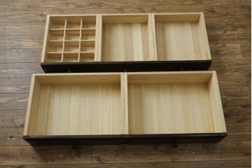 中古　北海道民芸家具　上品な佇まいが魅力的なチェスト　(R-053337)