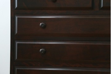 中古　北海道民芸家具　上品な佇まいが魅力的なチェスト　(R-053337)