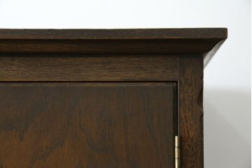 中古　永田良介商店　欧風のデザインが魅力的なワードローブ(衣装箪笥、引き出し、洋服タンス)(R-053340)