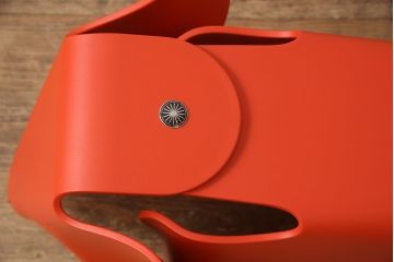 中古　美品　vitra(ヴィトラ)　イームズエレファント(Eames Elephant)　かわいらしいフォルムが目を引くスツール(椅子、チェア)(R-053341)