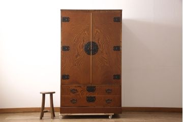 中古　美品　岩谷堂箪笥　上質な和の趣溢れるワードローブ(衣装タンス、洋服タンス、引き出し)(R-053344)