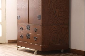 中古　美品　岩谷堂箪笥　上質な和の趣溢れるワードローブ(衣装タンス、洋服タンス、引き出し)(R-053344)