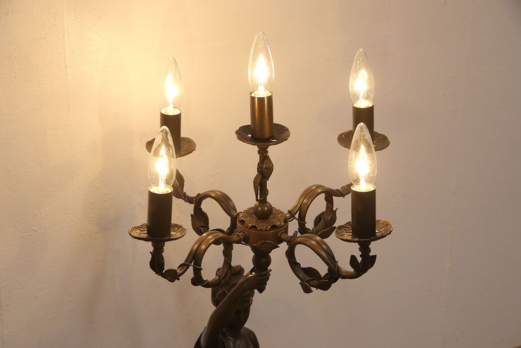 フランスビンテージ　神聖な雰囲気を漂わせるブロンズ像ランプ(西洋アンティーク照明、フロアスタンド、ヴィンテージ)(R-053345)