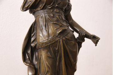 フランスビンテージ　神聖な雰囲気を漂わせるブロンズ像ランプ(西洋アンティーク照明、フロアスタンド、ヴィンテージ)(R-053345)