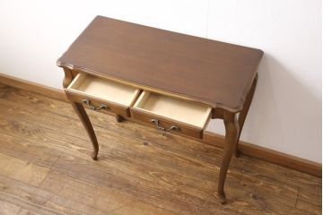 中古　カリモク家具(karimoku)　ネオクラシック　優美なシルエットが気品あるコンソールテーブル(サイドテーブル、飾り台、花台)(R-053347)