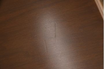 中古　カリモク家具(karimoku)　ネオクラシック　優美なシルエットが気品あるコンソールテーブル(サイドテーブル、飾り台、花台)(R-053347)