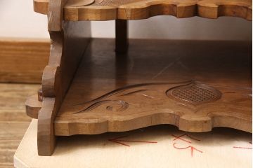 和製ビンテージ　希少　アイヌ彫り　繊細な彫りの意匠が目を引く鏡台(ミラー、ヴィンテージ)(R-053348)