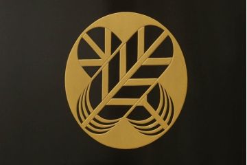和製ビンテージ　輪島漆塗り　上質な和の空間づくりにぴったりな飾り棚(戸棚、茶棚、収納棚、ヴィンテージ)(R-053352)