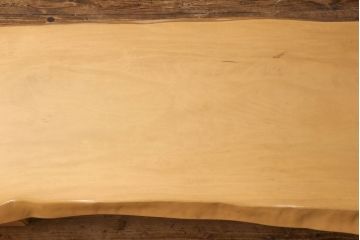 中古　美品　楓(カエデ)一枚板　特大サイズが目を引く座卓(ローテーブル)(R-053353)