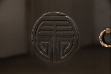 中古　最高級品　希少!　豪華絢爛な装飾が存在感を放つ螺鈿細工のワードローブ(定価約100万円)(衣装タンス、収納棚、洋服タンス)(R-053360)