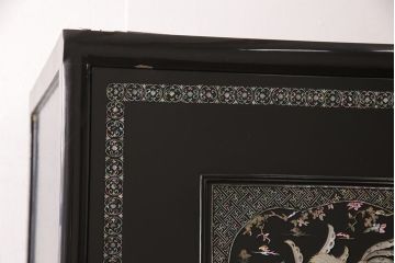 中古　最高級品　希少!　豪華絢爛な装飾が存在感を放つ螺鈿細工のワードローブ(定価約100万円)(衣装タンス、収納棚、洋服タンス)(R-053361)