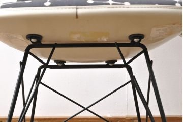 希少!　アメリカビンテージ　Hermanmiller(ハーマンミラー)　イームズシェルチェア　ロッカーベース　アップホルスター(ロッキングチェア、椅子、ヴィンテージ)(R-053365)