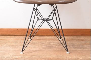 希少!　アメリカビンテージ　Hermanmiller(ハーマンミラー)　イームズファイバーグラスシェルアームチェア(椅子、ヴィンテージ)(R-053367)