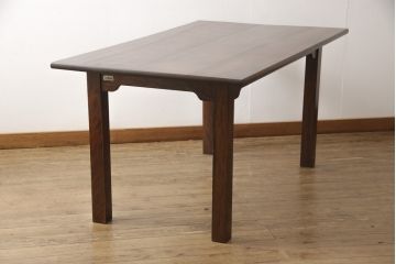 和製ビンテージ　九州民芸家具　絶版品!!　シンプルなデザインがお部屋に取り入れやすい上質なダイニングテーブル(机、2人掛け、4人掛け)(R-053369)