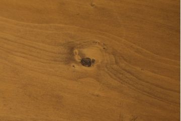 中古　ヒノキ材一枚板　明るい木色があたたかみを感じる横長ベンチ(長椅子、木製ベンチ)(R-053384)