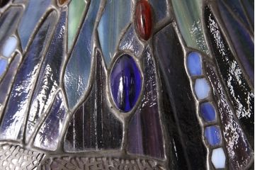 中古　アンティーク風　ステンドグラスがおしゃれ!ドラゴンフライの個性的なデザインが目を引くフロアスタンド(スタンドライト、照明)(R-053385)