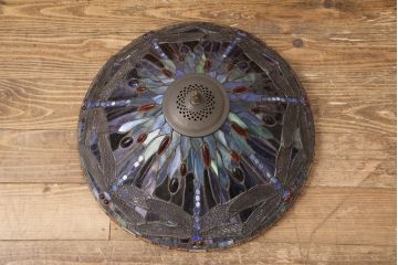 中古　アンティーク風　ステンドグラスがおしゃれ!ドラゴンフライの個性的なデザインが目を引くフロアスタンド(スタンドライト、照明)(R-053385)