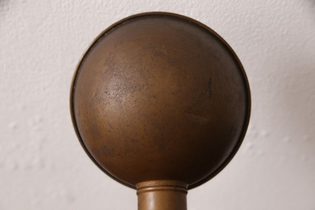 アンティーク照明　昭和初期　台座のデザインがおしゃれ!使い込まれた風合いが味わい深いデスクスタンド(スタンドライト、卓上照明)(R-053387)