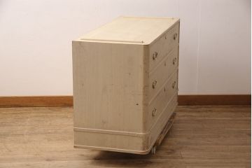 中古　天板リメイク　伝統工芸士・中沢和夫作　一峰　上品な和を演出する細やかな金具が魅力的な加茂桐箪笥・下段(胴丸、桐たんす、衣装箪笥、和タンス、洋服タンス、リビングボード、テレビ台)(R-053391)