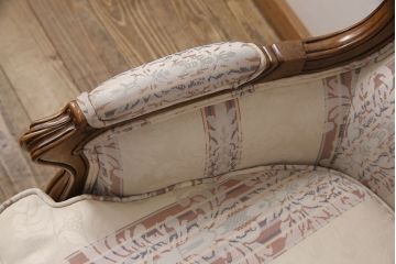 中古　美品　DREXEL HERITAGE(ドレクセルヘリテイジ)　 Upholstery(アップホルスタリー)　気品ある佇まいが高級感溢れるラウンジチェア(一人掛けソファ、1P、アームソファ)(定価約59万円)(R-053394)