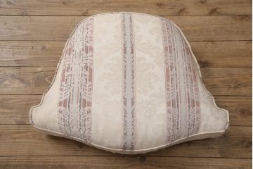 中古　美品　DREXEL HERITAGE(ドレクセルヘリテイジ)　 Upholstery(アップホルスタリー)　気品ある佇まいが高級感溢れるラウンジチェア(一人掛けソファ、1P、アームソファ)(定価約59万円)(R-053394)