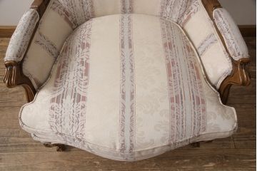 中古　美品　DREXEL HERITAGE(ドレクセルヘリテイジ)　 Upholstery(アップホルスタリー)　気品ある佇まいが高級感溢れるラウンジチェア(一人掛けソファ、1P、アームソファ)(定価約59万円)(R-053395)
