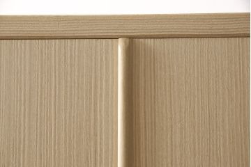 中古　美品　伝統工芸士・頓所芳男作　久光刻　細やかな意匠が光る金具が目を引く加茂桐箪笥(胴厚、桐たんす、和タンス、衣装箪笥、洋服タンス)(定価約130万円)(R-053396)