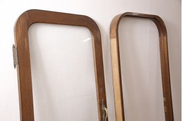 和製アンティーク　昭和中期　ノスタルジックな雰囲気漂う枠付きアーチドア(ガラス扉、建具)(R-053399)