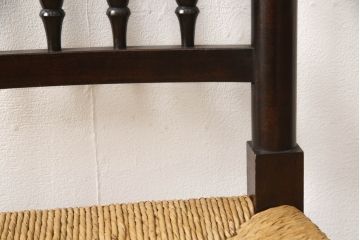 中古　松本民芸家具　38型　落ち着きのある色味とラッシのコントラストがおしゃれなスピンドルチェア(定価14万円)(ダイニングチェア、椅子)(R-053412)