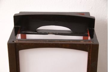 和製アンティーク　美品　漆塗り　粋な情緒溢れる佇まいが魅力の行灯(行燈、照明、スタンド)(R-053416)